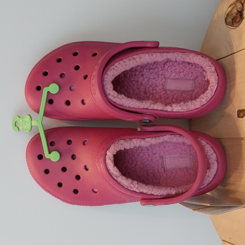 Crocs Classic Lined 203591-6SV Unisex Fuchsia PINK Fun Comfort Clog Size M6, W8